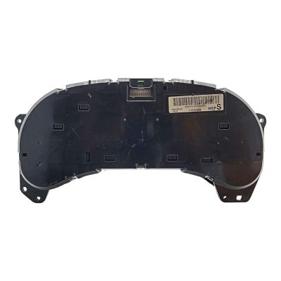 2005-2006 CHEVROLET SILVERADO DIESEL Used Instrument Cluster For Sale