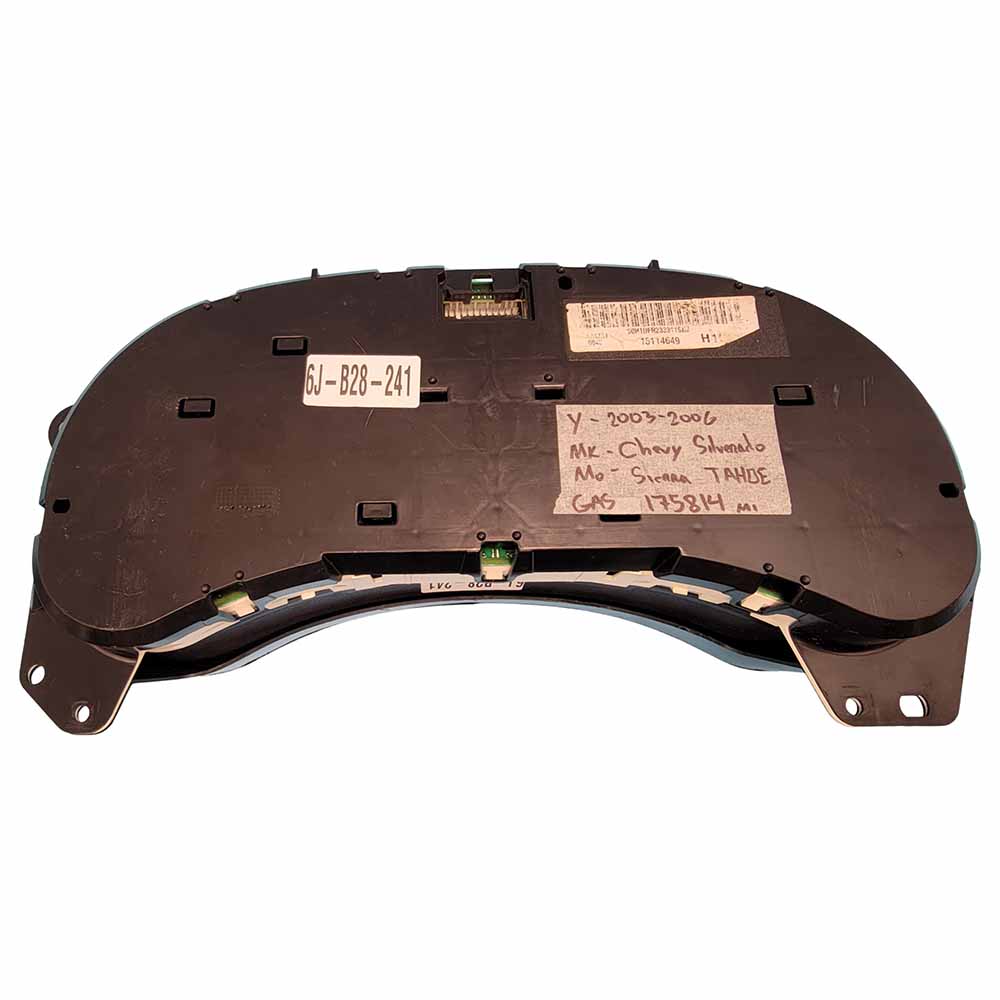2003-2006 CHEVY SILVERADO USED INSTRUMENT CLUSTER PART #15114649