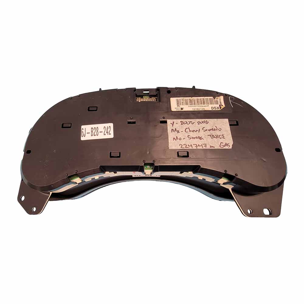 2003-2006 CHEVY SILVERADO USED INSTRUMENT CLUSTER PART #15182146