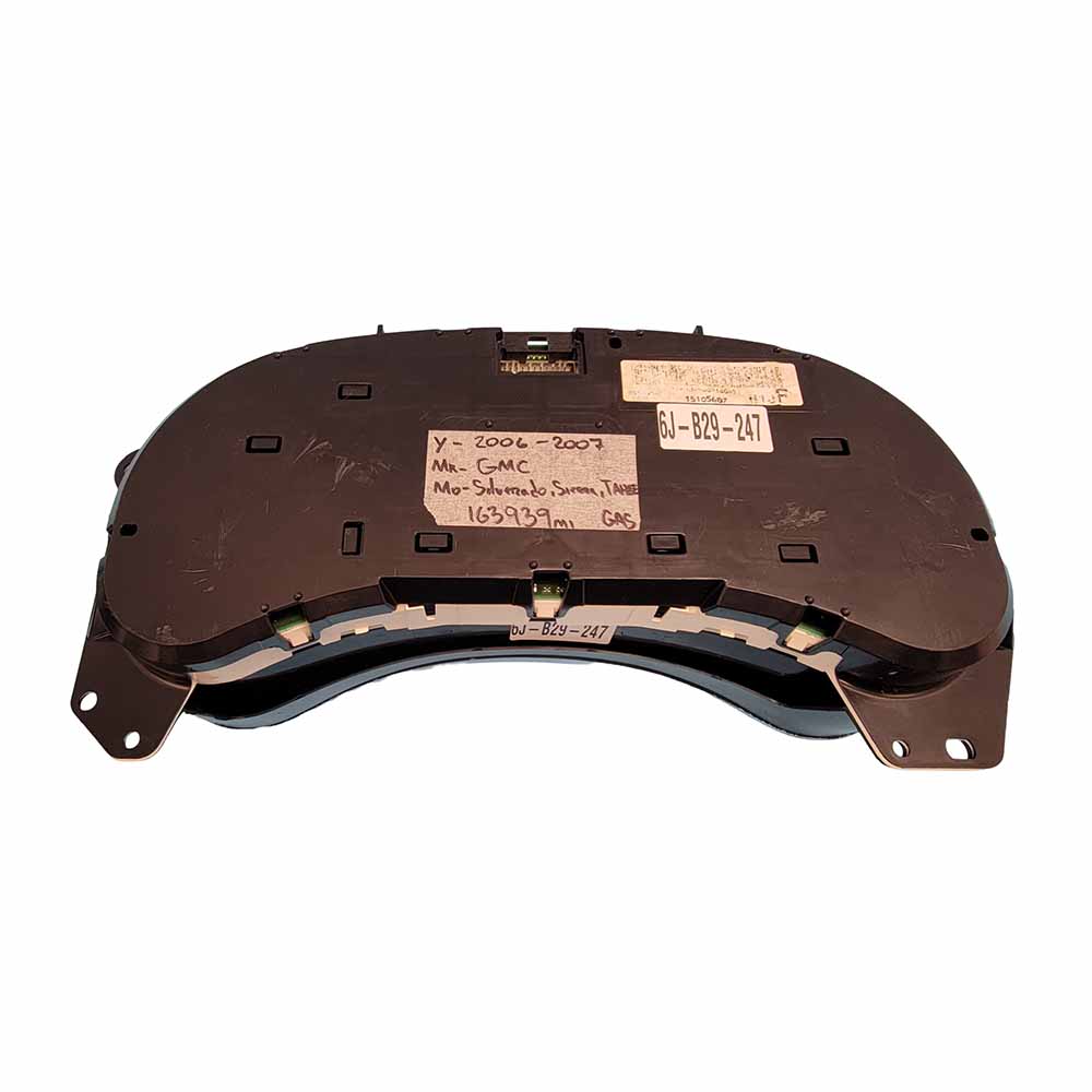 2006-2007 CHEVY SILVERADO USED INSTRUMENT CLUSTER PART #15105687