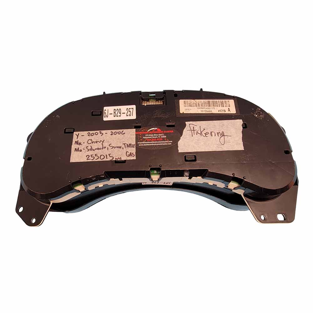 2003-2006 CHEVY SILVERADO USED INSTRUMENT CLUSTER PART #15135668