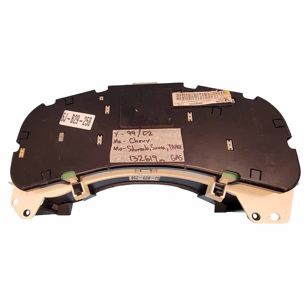 1999-2002 CHEVY SILVERADO USED INSTRUMENT CLUSTER PART #15055362