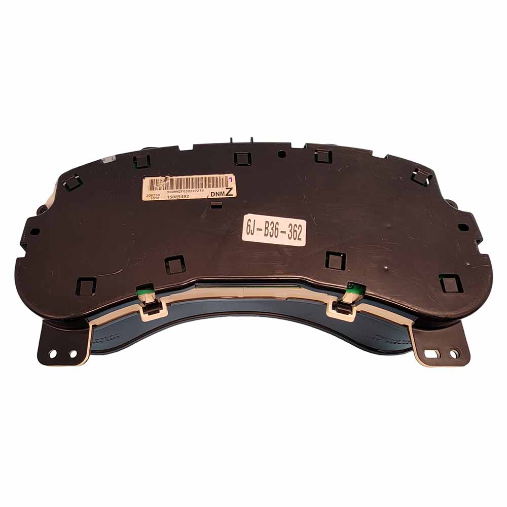 2002-2004 CHEVY TRAILBLAZER USED INSTRUMENT CLUSTER PART #15085492