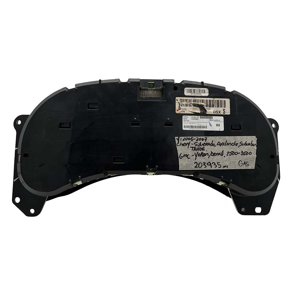 2005-2007 GMC YUKON USED INSTRUMENT CLUSTER PART# 15182147