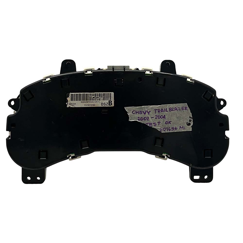 2002-2004 CHEVY TRAILBLAZER USED INSTRUMENT CLUSTER PART #15181244