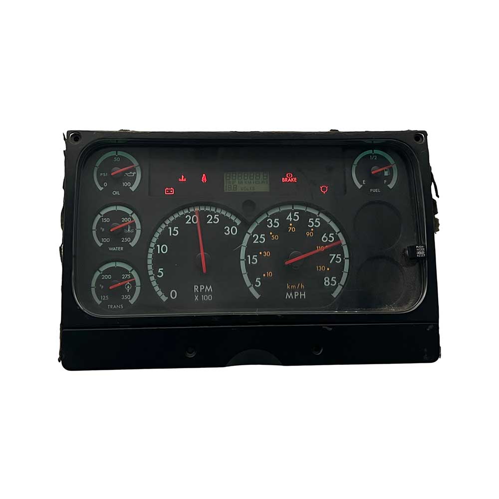 2005 FREIGHTLINER FL70 USED INSTRUMENT CLUSTER PART #3321520202 6J B50 585 front2005 Freightliner FL70 Instrument Cluster