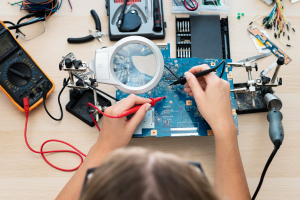 Instrument Cluster Repair for Classic Cars: Restoring Vintage Vehicles electrical complications